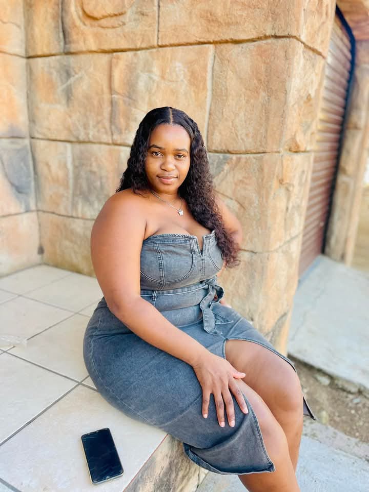 Irene Sugar Mummy from Kizingo, Mombasa Is Seeking a Mature, Soft-Spoken Man (Age 26–39) for a Discreet Relationship