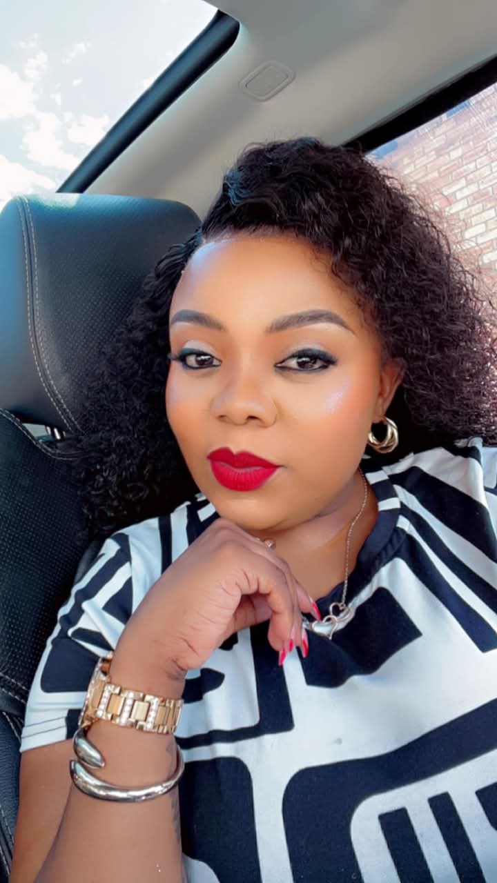 Ivvy a Sugar mummy in Upper Hills, Nairobi is Looking for a Driven Sugar Boy (20-29)