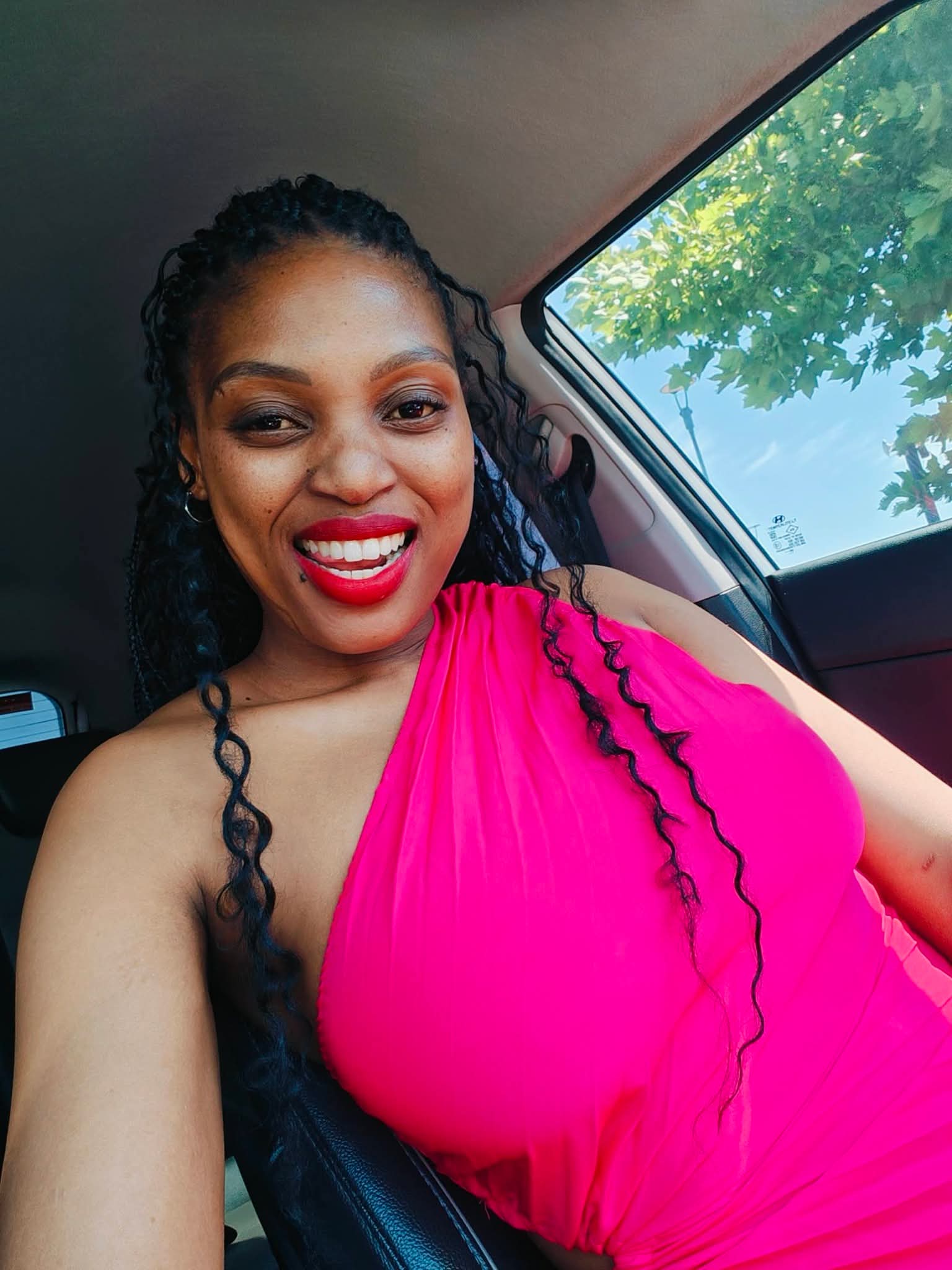 Michelle is a sugar mummy based in Membley Ruiru who is looking for a responsible and straightforward mature guy aged 22 to 29 for a simple private arrangement