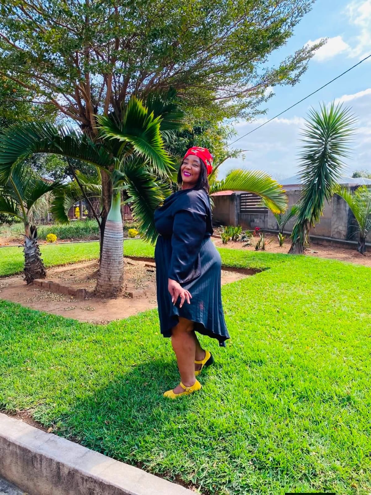 Friendly mature woman along Thika Road looking for a casual and respectful sugar relationship