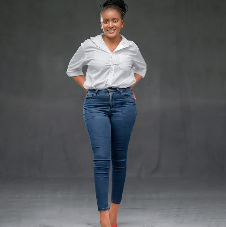 Linda, a Sugar Mum in Mombasa, Needs a Young Guy for Discreet Encounters